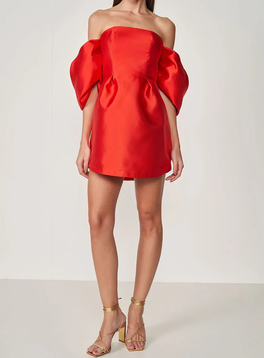Vestido Curto Tomara Que Caia Com Manga Bufante